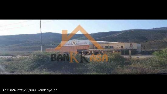 SE VENDE O SE ALQUILA NAVE INDUSTRIAL EN FUENTE VICTORIA - ALMERIA