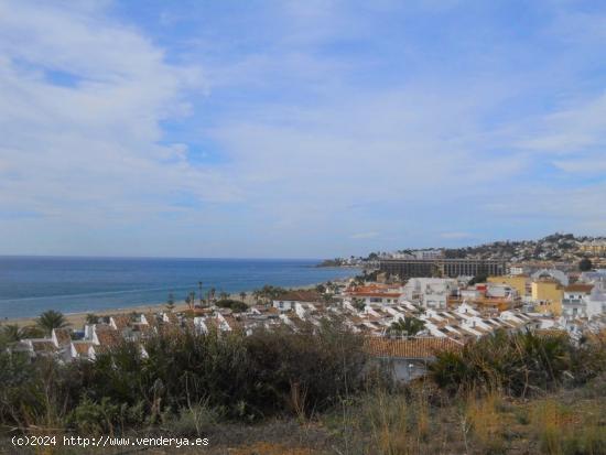 Magnífico pareado en URBANIZACIÓN ARAIJANAL, LA CALA DE MIJAS - MALAGA