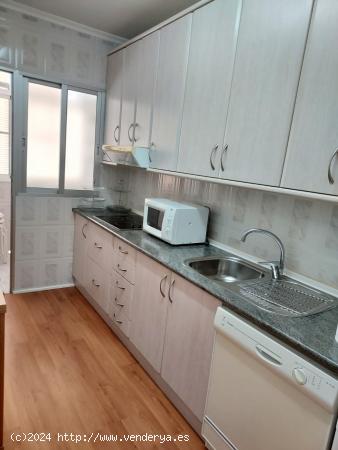 SE VENDE APARTAMENTO EN PRIMERA PLANTA CON TERRAZA Y BALCON  LOS NAREJOS - MURCIA