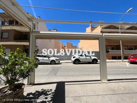 SOLAR URBANO EN EL CENTRO DE ORIHUELA. La propiedad está frente al Madeira en le famoso parque Seve