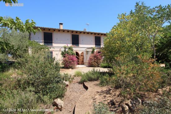 Finca En Sencelles Con Jardín y Piscina - BALEARES