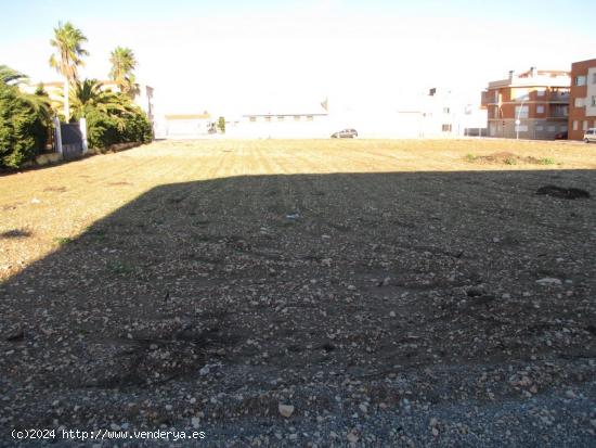 SOLAR URBANO CON FACHADA A CUATRO CALLES EN L'ALDEA - TARRAGONA