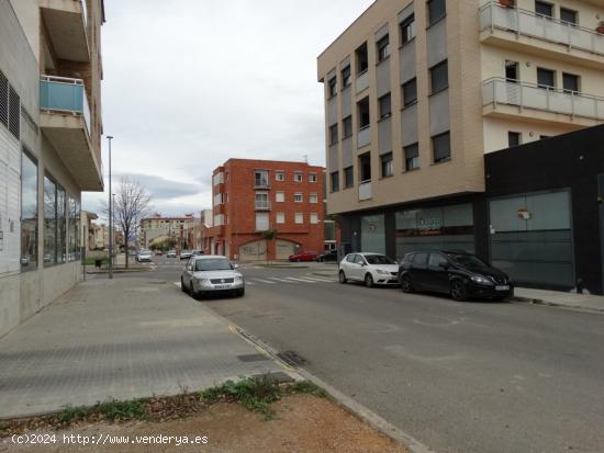 SOLAR LARGO EN ZONA VALLETES - TARRAGONA