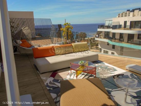 Exclusivo ático dúplex en Playa de Torres con vistas al mar. - ALICANTE