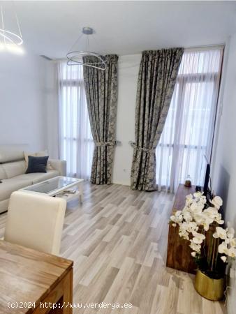 SE VENDE PISO EN CALLE SAN FRANCISCO ( CALLE DE LAS SETAS) - ALICANTE