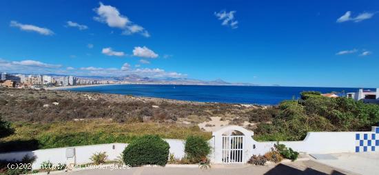 ALQUILER TEMPORAL DE PISO ZONA CABO HUERTAS CON VISTAS AL MAR - ALICANTE