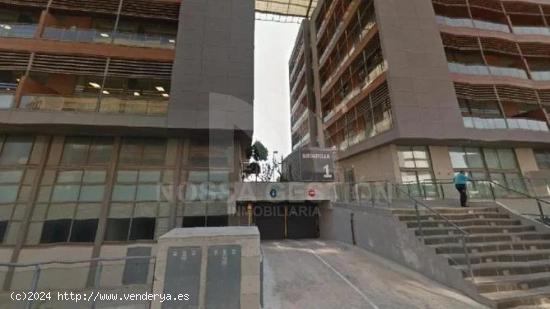 Plazas de Garaje en Venta en Xirivella, Valencia ¡Oportunidad única! - VALENCIA