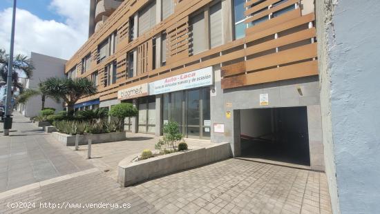 PLAZA DE GARAJE EN LA AVENDIA TRES DE MAYO - SANTA CRUZ DE TENERIFE