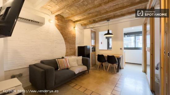 Piso en alquiler de 2 habitaciones en El Poble-Sec - BARCELONA