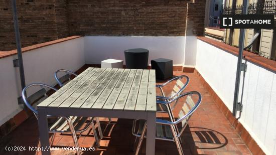 Apartamento de 2 dormitorios en alquiler en Gràcia - BARCELONA