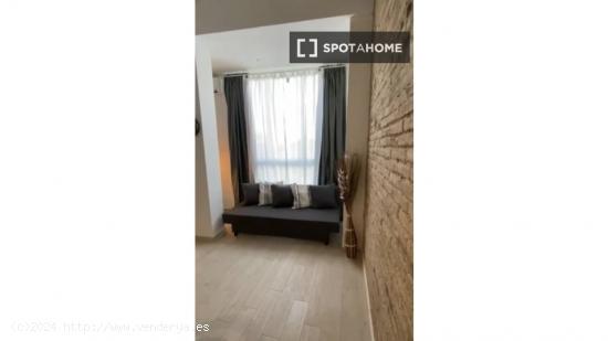 Apartamento tipo estudio en alquiler en La Saïdia, Valencia - VALENCIA