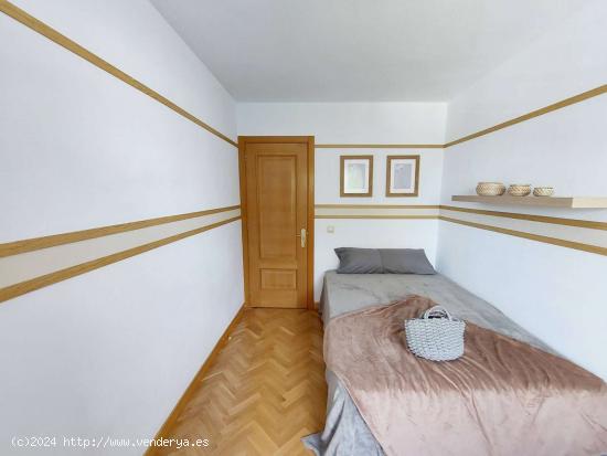 Habitación en Madrid - MADRID