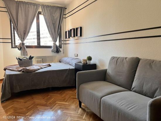 Habitación en Madrid - MADRID