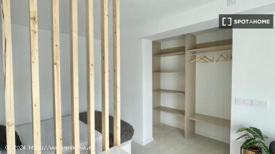 Habitación en piso compartido en valència - VALENCIA