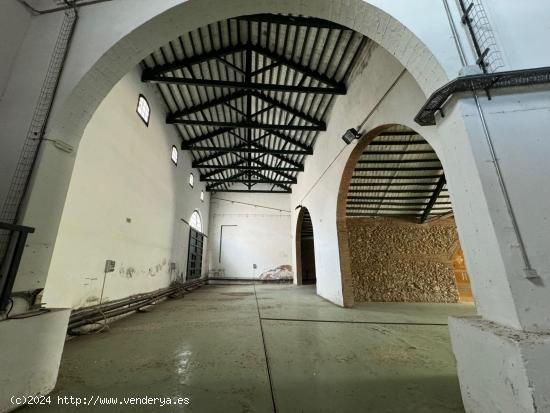 OPORTUNIDAD DE INVERSIÓN, BODEGA DE VINOS, NAVE INDUSTRIAL, RESTAURANTE ... - TARRAGONA