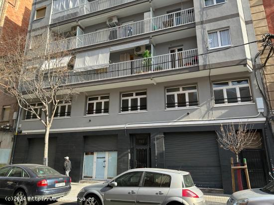 Se Vende en Hospitalet de Llobregat - BARCELONA