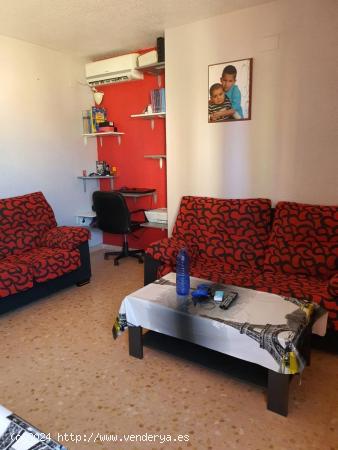 SE VENDE UN PISO EN VILLAJOYOSA - ALICANTE