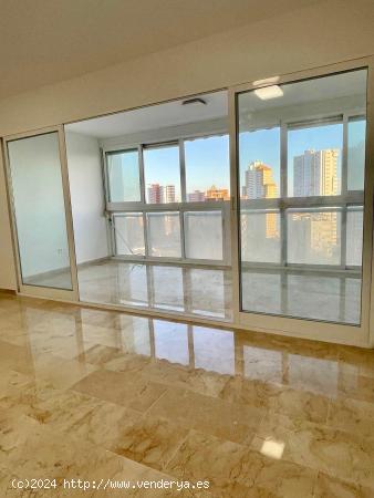 SE VENDE EL PISO CON VISTAS AL MAR EN PONIENTE, BENIDORM - ALICANTE