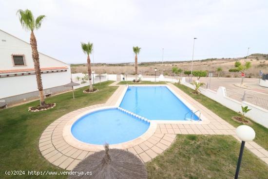 Se Vende en San Miguel de Salinas - ALICANTE