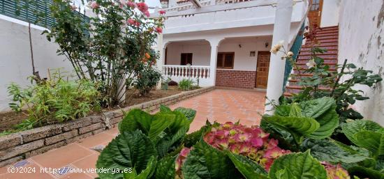 Casa terrera con jardín en Teror - LAS PALMAS