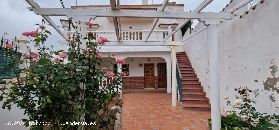 Casa terrera con jardín en Teror - LAS PALMAS