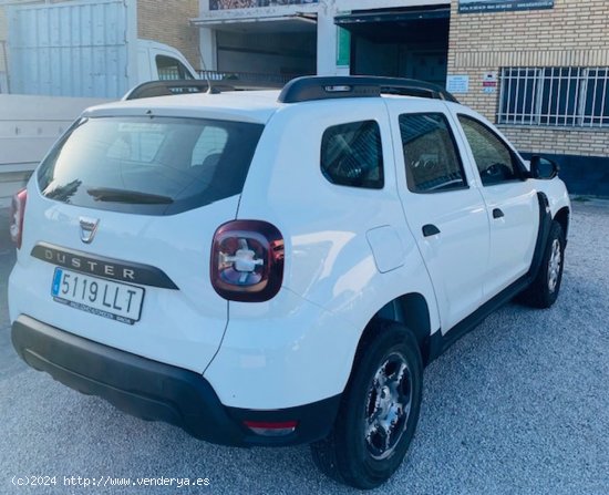 Dacia Duster ESSENTIAL BLUE dci 85kw 115CV 4X4 - Arganda del Rey