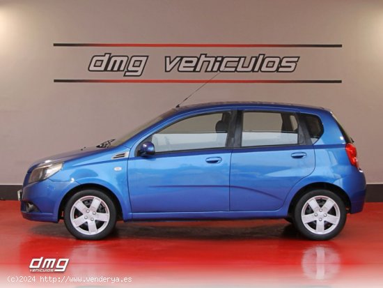 Chevrolet Aveo 1.2 16v LS - Rubí