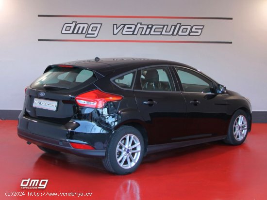 Ford Focus 1.5 TDCi E6 88kW 120CV Trend+ - Rubí