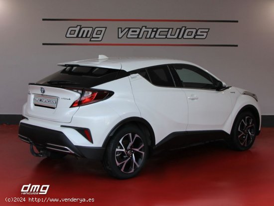 Toyota C-HR 2.0 180H Advance 5p. 184Cv - Rubí