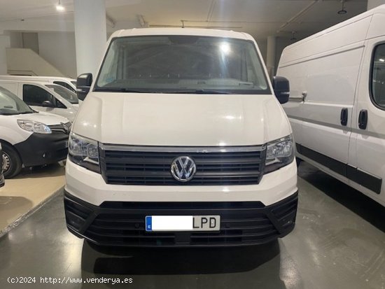 Volkswagen Crafter Furgon L3H2 2.0 TDI SCR 35 BM 140cv - GARANTIA MECANICA - Barcelona