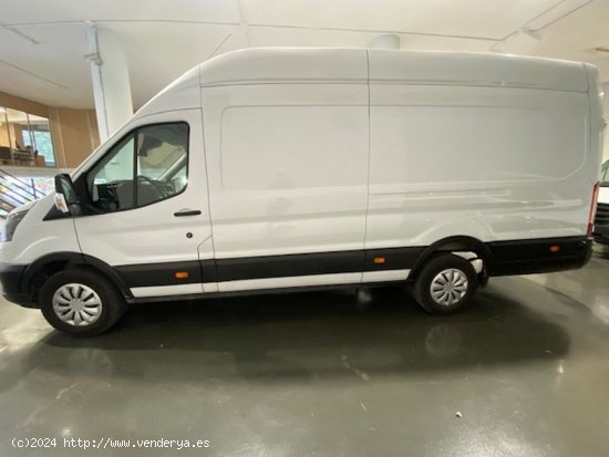 Ford Transit FT 350 L4 Van MHEV Trend Tracción Trasera 130 - GARANTIA FÁBRICA 08/2025 - Barcelona