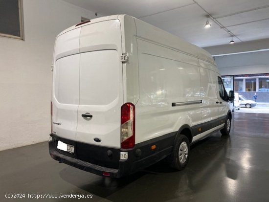 Ford Transit FT 350 L4 Van MHEV Trend Tracción Trasera 130 - GARANTIA FÁBRICA 08/2025 - Barcelona