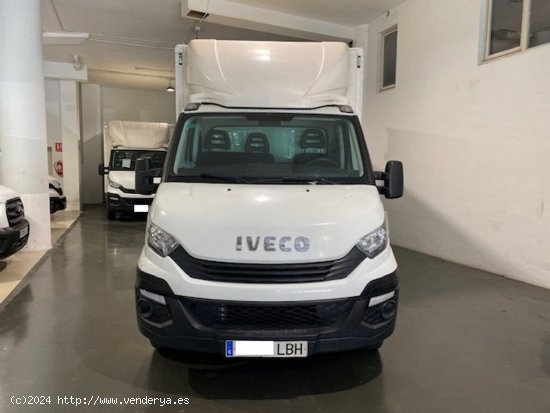 Iveco Daily Chasis Cabina 35C16 3750 160cv PLATAFORMA ELEVADORA - GARANTIA MECANICA - Barcelona