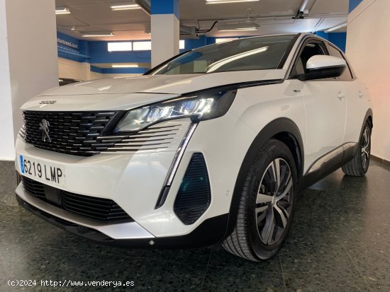 Peugeot 3008 Hybrid 1.6 ALLURE AUTO 225cv - Castelldefels