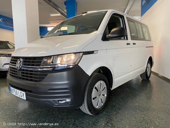 Volkswagen Transporter 2.0 TDI KOMBI 9 PLAZAS - Castelldefels