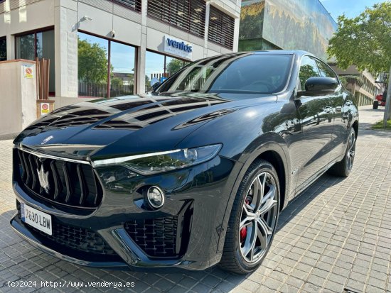  Maserati Levante SQ4 Gransport 430cv - Sant Just Desvern 