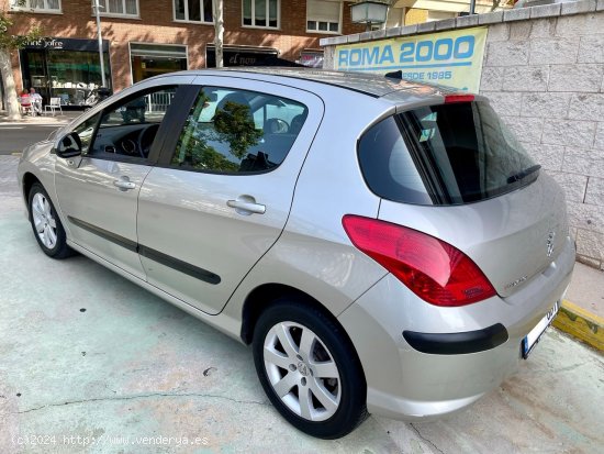 Peugeot 308 1.6 VTI 120 CV SOLO 103.000 KMS - Barcelona