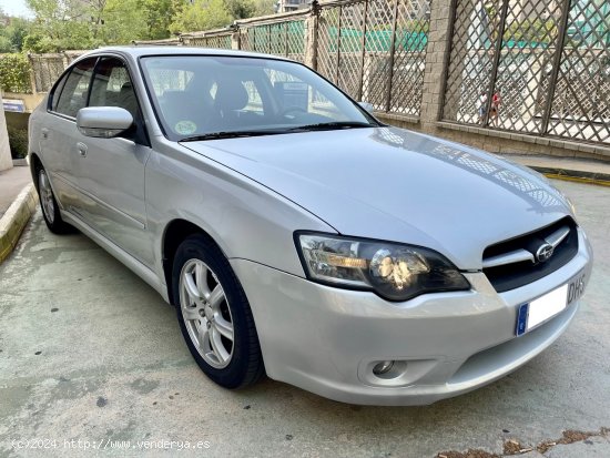 Subaru Legacy 2.0 4X4 137CV SOLO 130.000 KMS !! - Barcelona