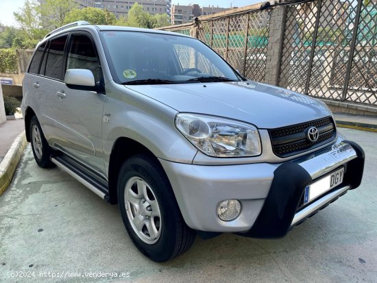 Toyota Rav4 2.0 VVT I LUNA 4X4 SOLO 49.900 KMS - Barcelona