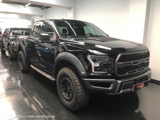 Ford F-150 RAPTOR Extended Cab Pickup - Terrassa