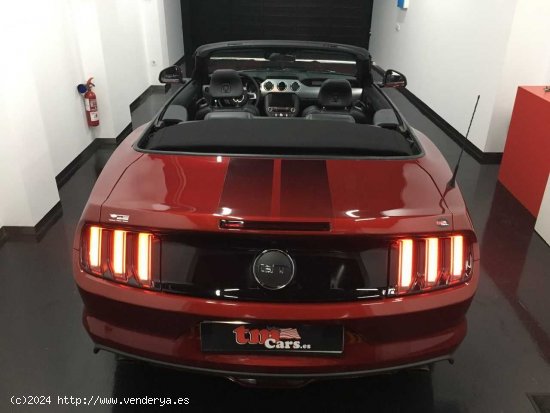 Ford Mustang 5.O CONVERTIBLE - Terrassa