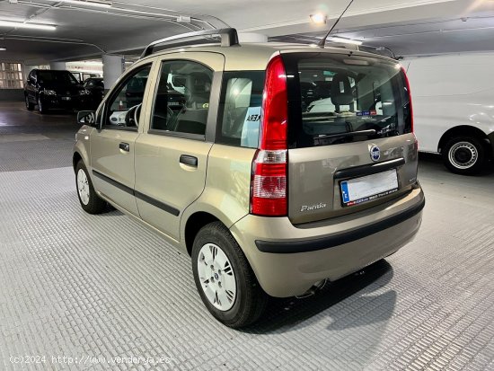 Fiat Panda 1.3 JTD Multijet . Como nuevo!!! Solo 20700!!! - Barcelona