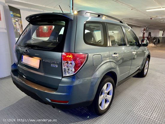 Subaru Forester 2.0 diesel 147cv Limited. Excelente estado!!! Libro Subaru. - Barcelona