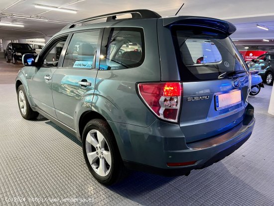 Subaru Forester 2.0 diesel 147cv Limited. Excelente estado!!! Libro Subaru. - Barcelona