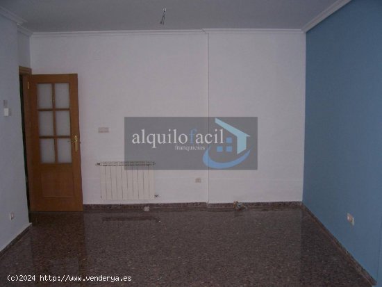 SE VENDE O ALQUILER CON OPCION A COMPRA  PISO EN LA RODA/ 3 DORMITORIOS/ 2 BAÑOS/ GARAJE/ TRASTERO 