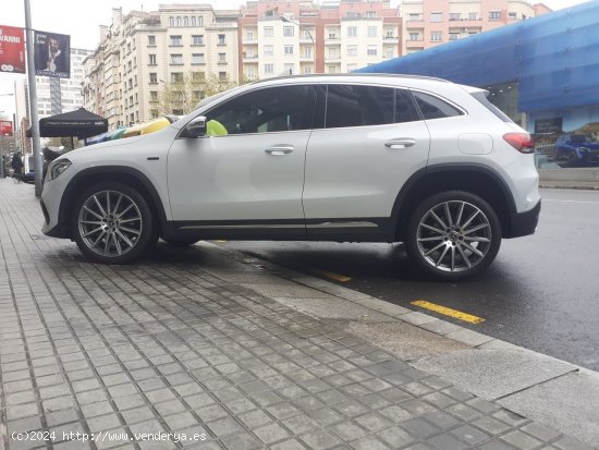 Mercedes GLA 250 e AMG - Barcelona