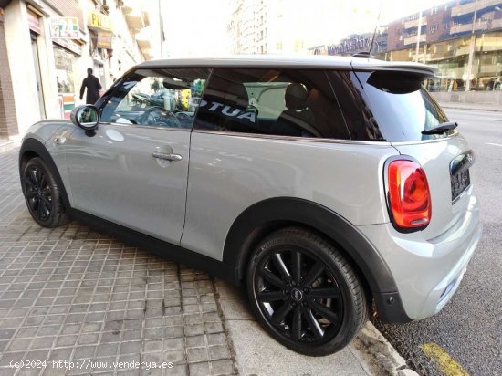 Mini Cooper S CHILI NAVI - Barcelona