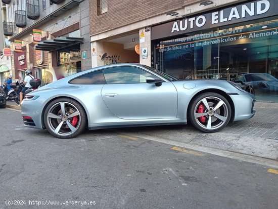 Porsche 911 992 CARRERA S - Barcelona