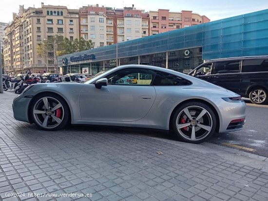 Porsche 911 992 CARRERA S - Barcelona