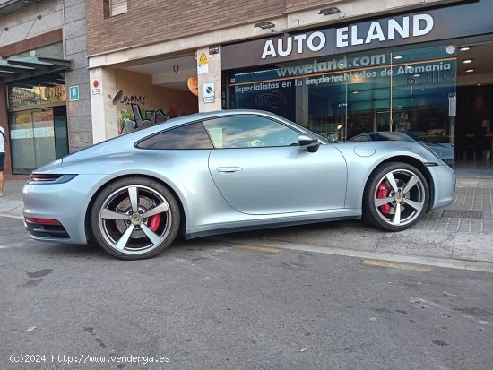 Porsche 911 992 CARRERA S - Barcelona